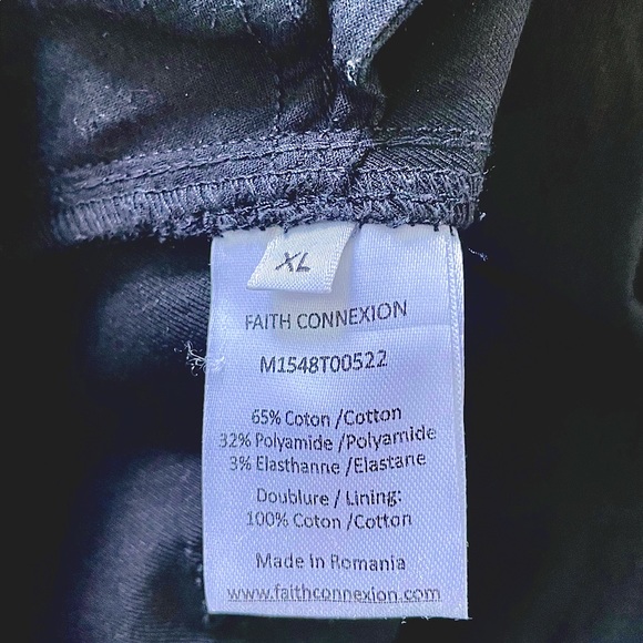 Faith Connection 
CLASSIC CARGO PANTS - Picture 7 of 7